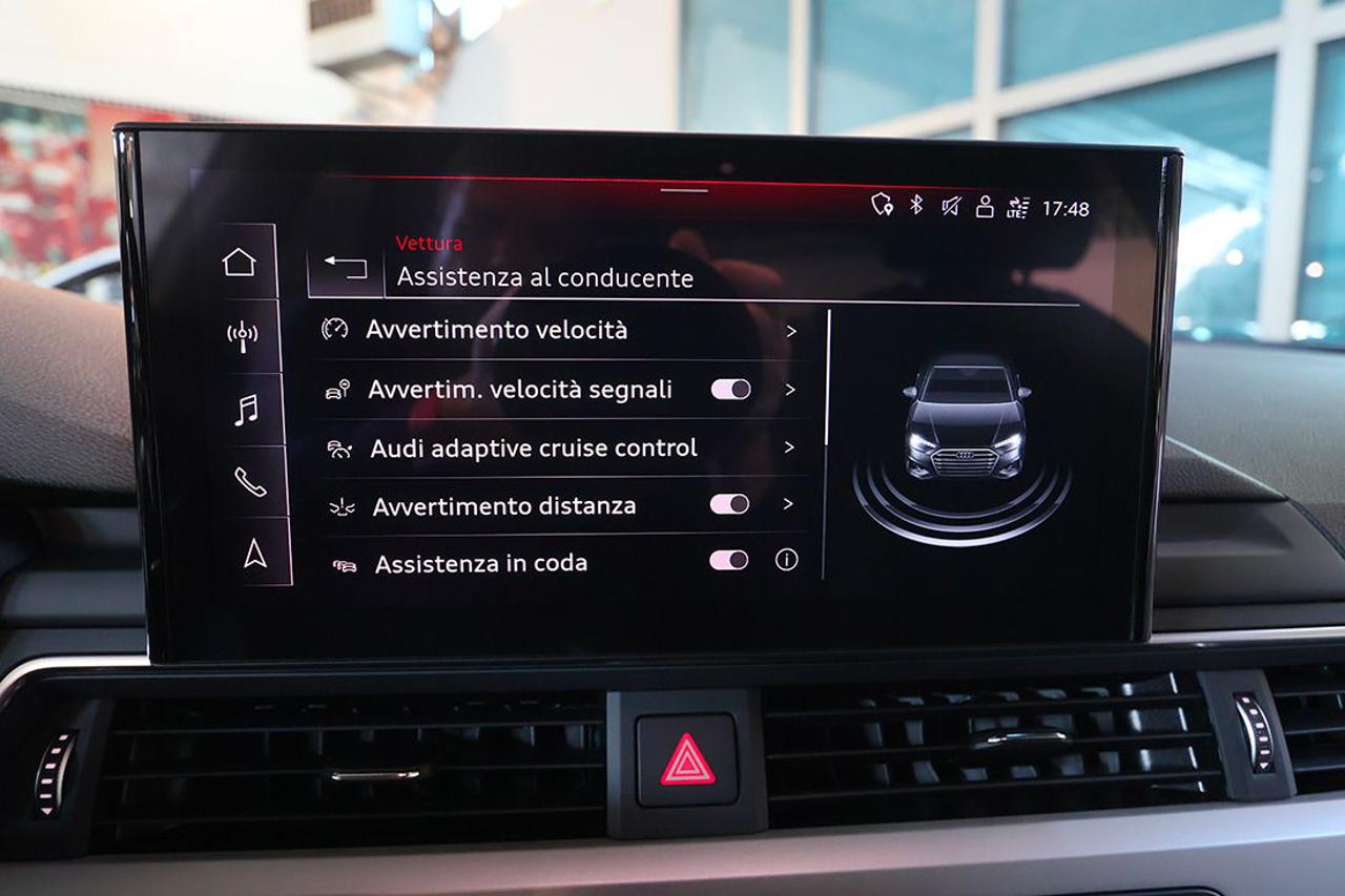 AUDI A4 35 TDI S-Tronic S-Line - 28