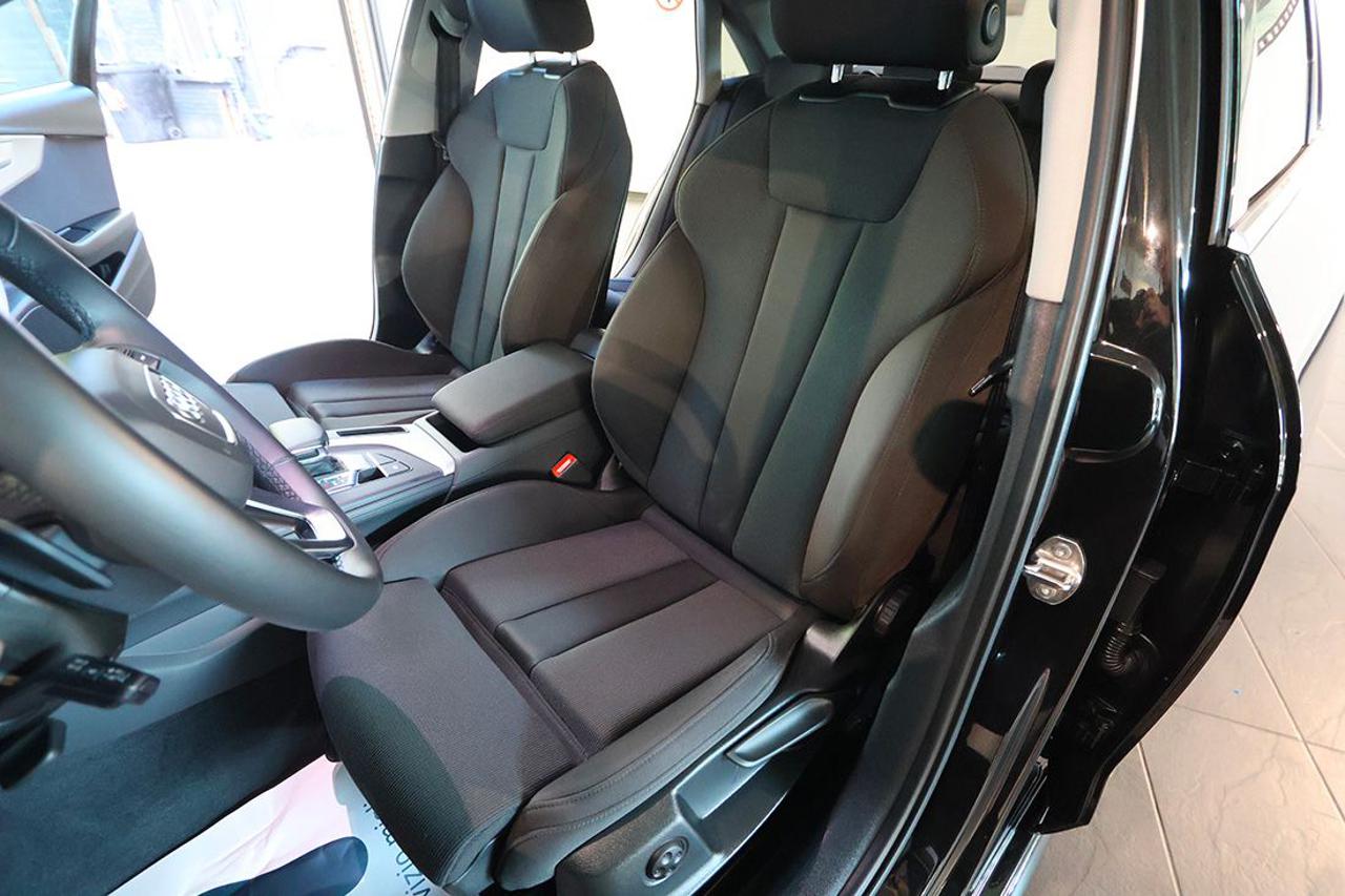 AUDI A4 35 TDI S-Tronic S-Line - 17
