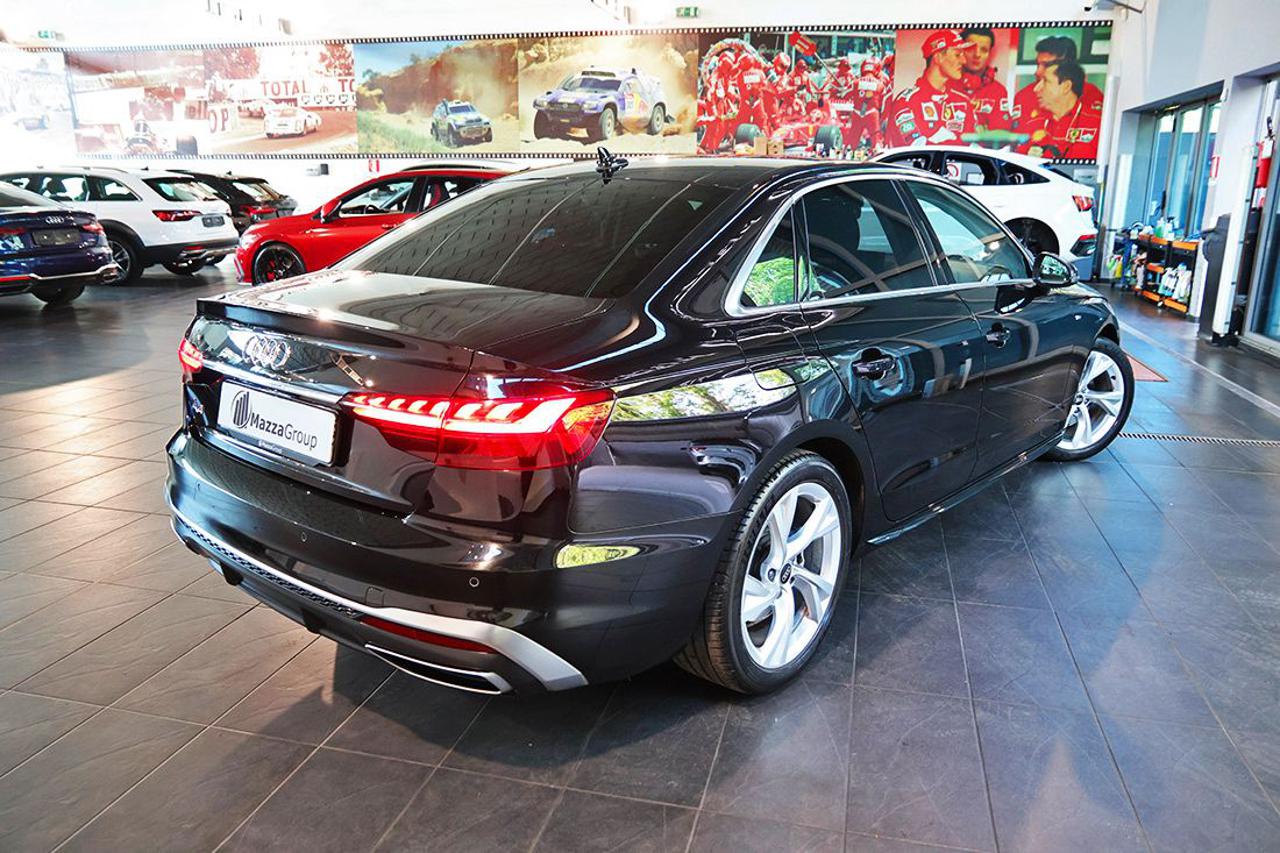 AUDI A4 35 TDI S-Tronic S-Line - 9