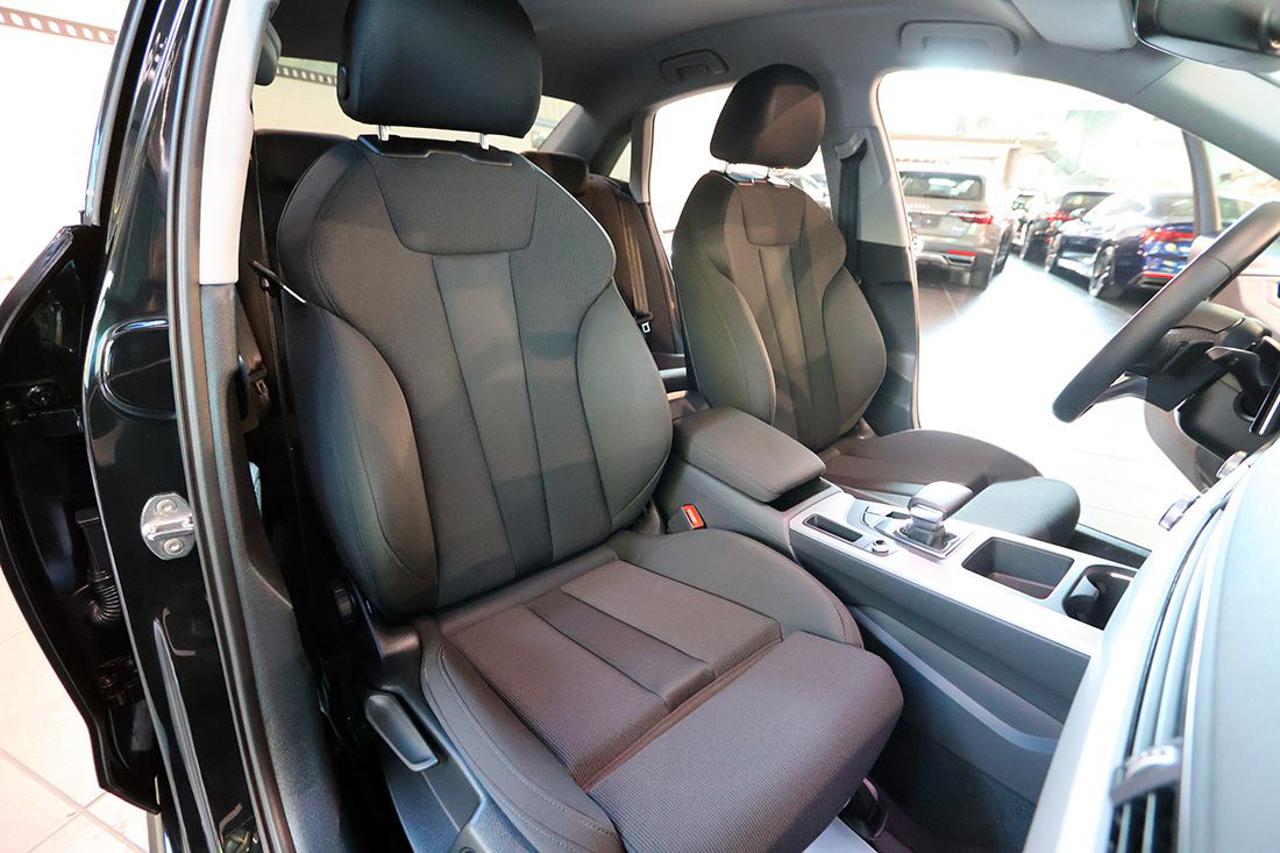 AUDI A4 35 TDI S-Tronic S-Line - 16