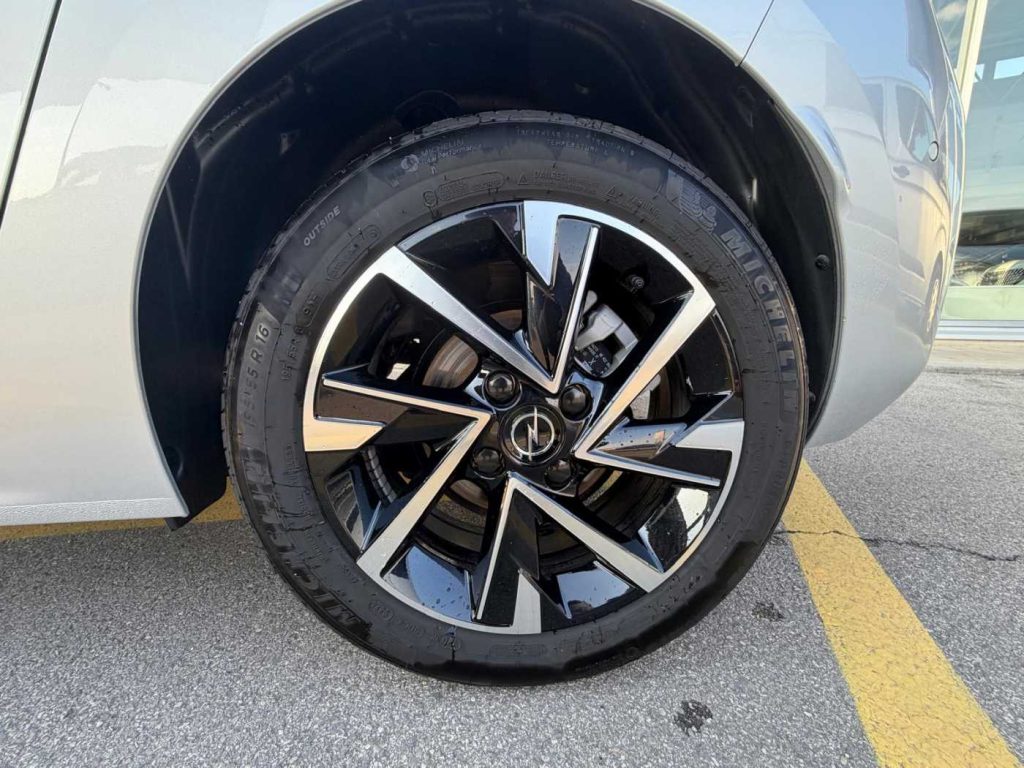 OPEL Corsa 1.2 100 CV aut. GS - 10