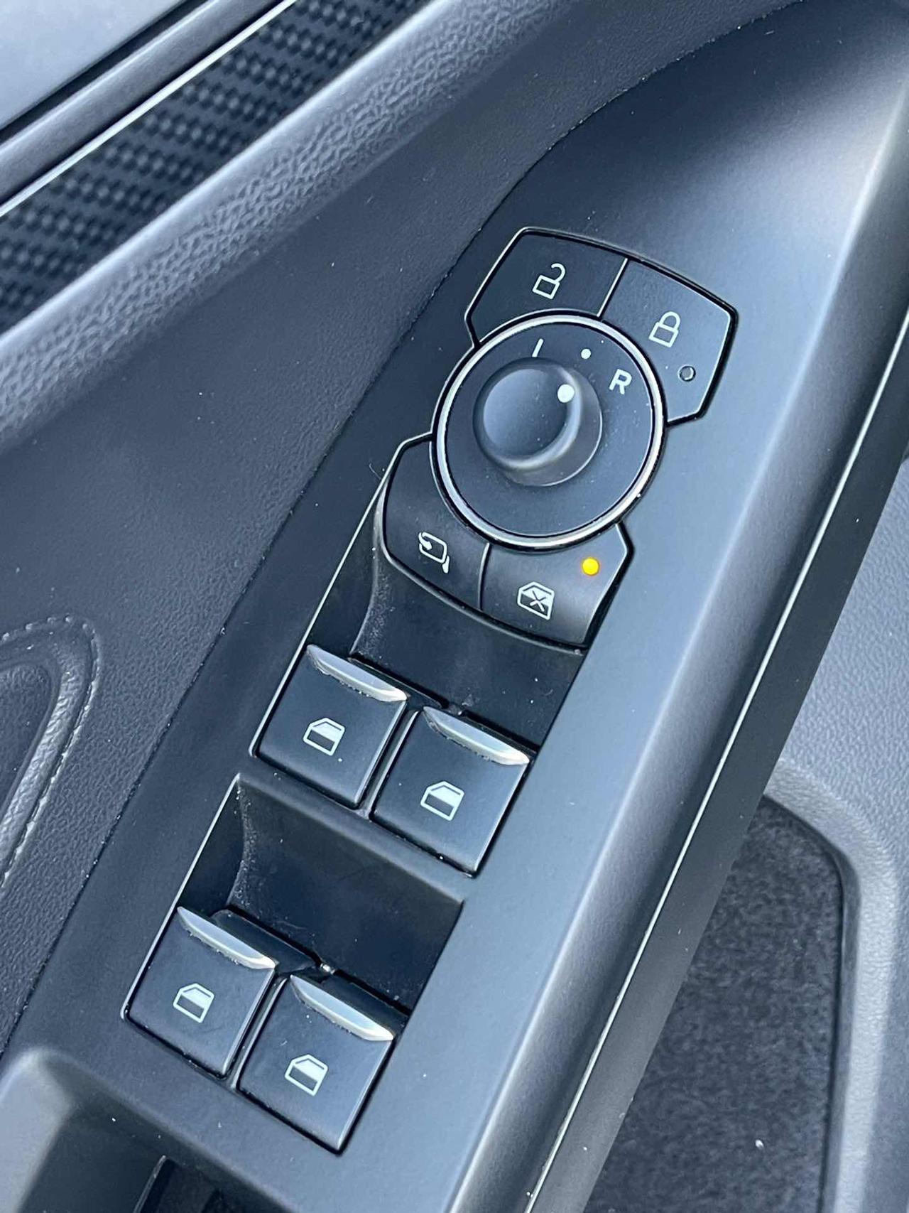 FORD Focus 1.5 EcoBlue 115 CV automatico 5p. ST-Line X - 8