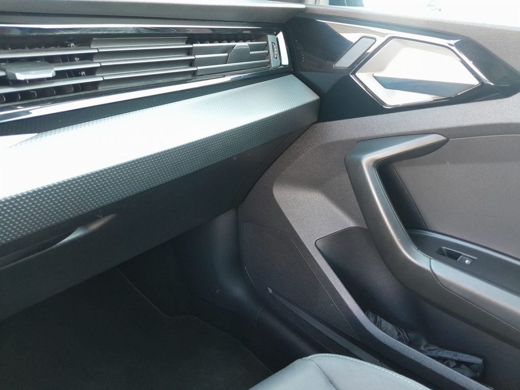 AUDI A1 1.4 TFSI 35 S tronic Sportback - 17