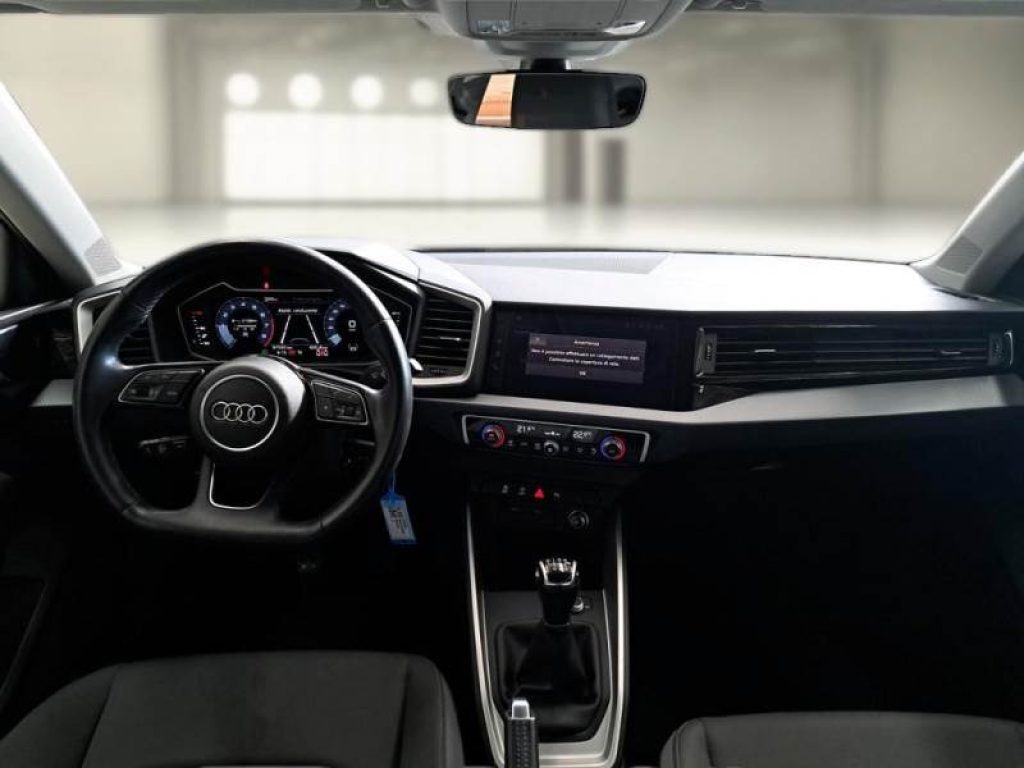 AUDI A1 citycarver 30 TFSI Admired - 6