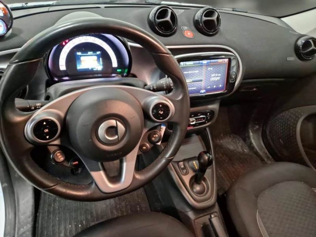 SMART ForFour EQ Passion - 6