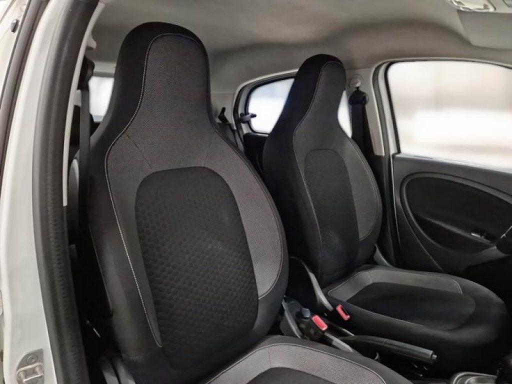 SMART ForFour EQ Passion - 9