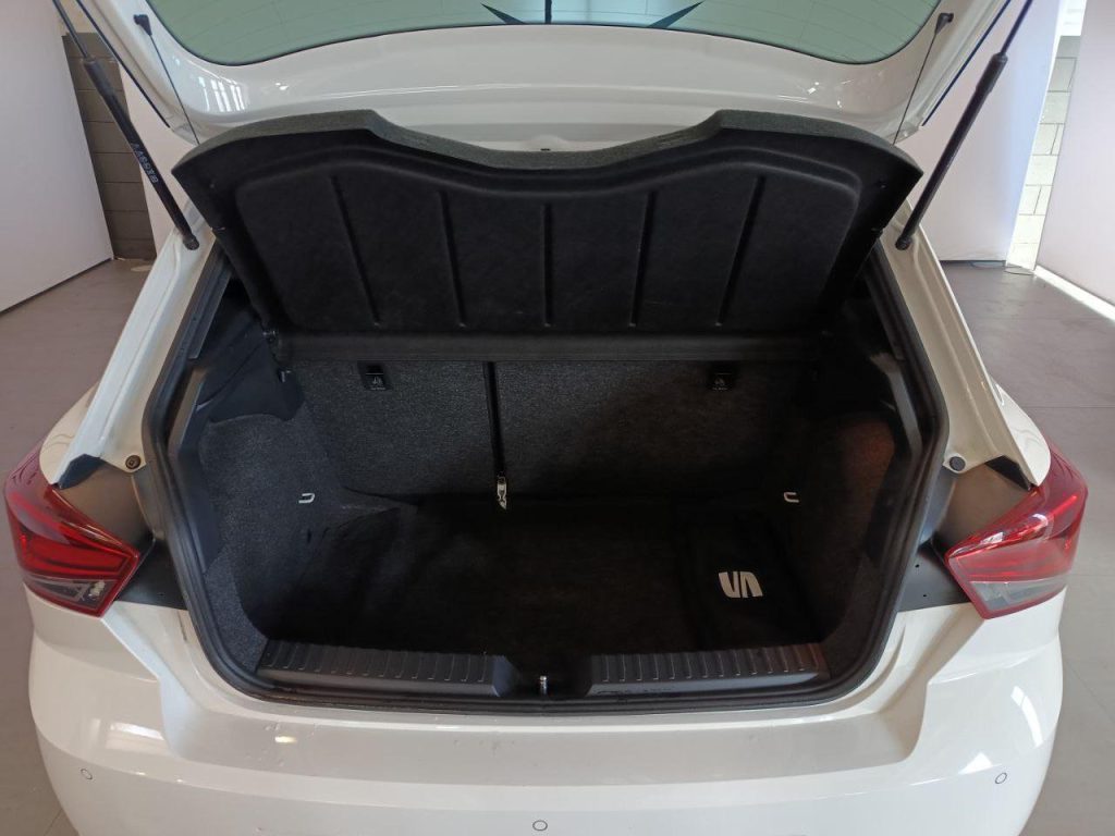 SEAT Ibiza Ibiza 1.0 ecotsi FR 95cv - 10