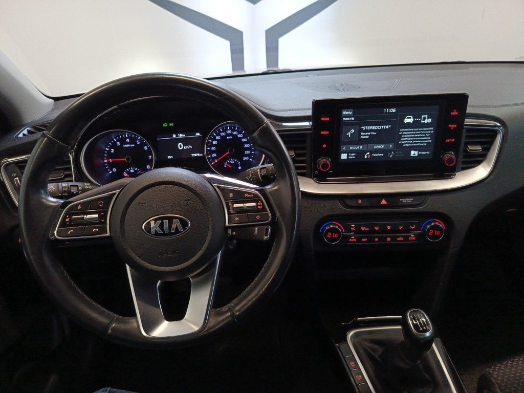 KIA XCeed XCeed 1.0 t-gdi Urban 120cv - 11