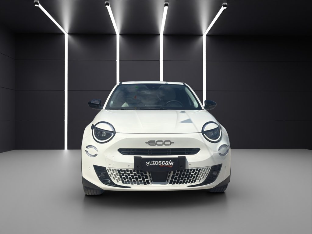 FIAT 600 Hybrid 100 CV DCT MHEV La Prima - 8