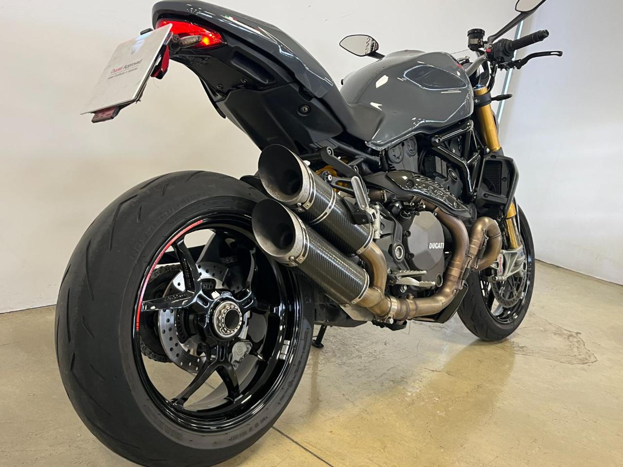 DUCATI Monster 1200 S - 7