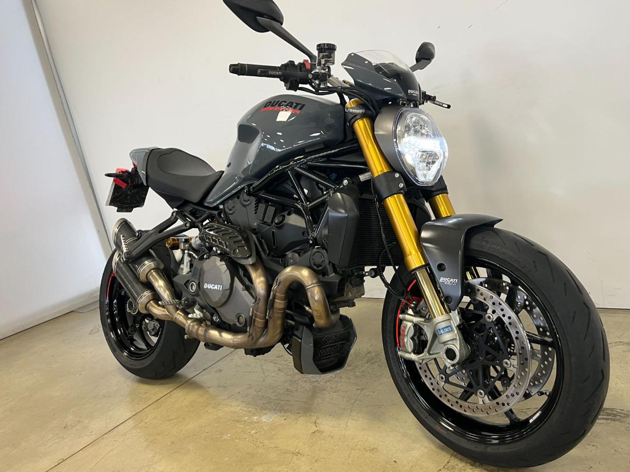 DUCATI Monster 1200 S - 2