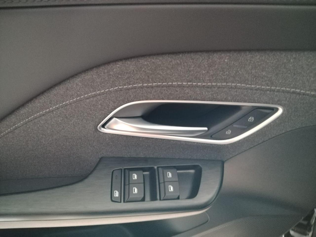 MG ZS 1.5 Standard - 20