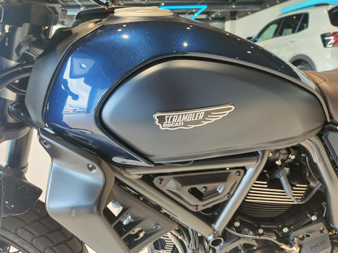 DUCATI Scrambler 800 NIGHTSHIFT MY2025 - 11