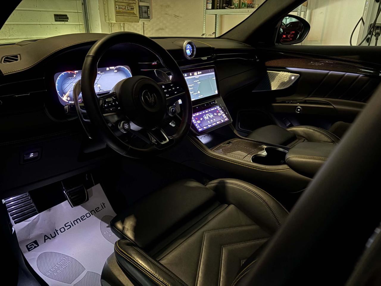 MASERATI Grecale Grecale MHEV 330 CV Modena TETTO APR/PAN. - 22