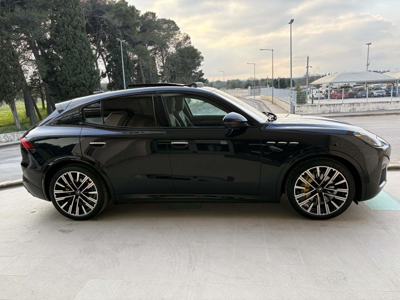 MASERATI Grecale Grecale MHEV 330 CV Modena TETTO APR/PAN. - 4