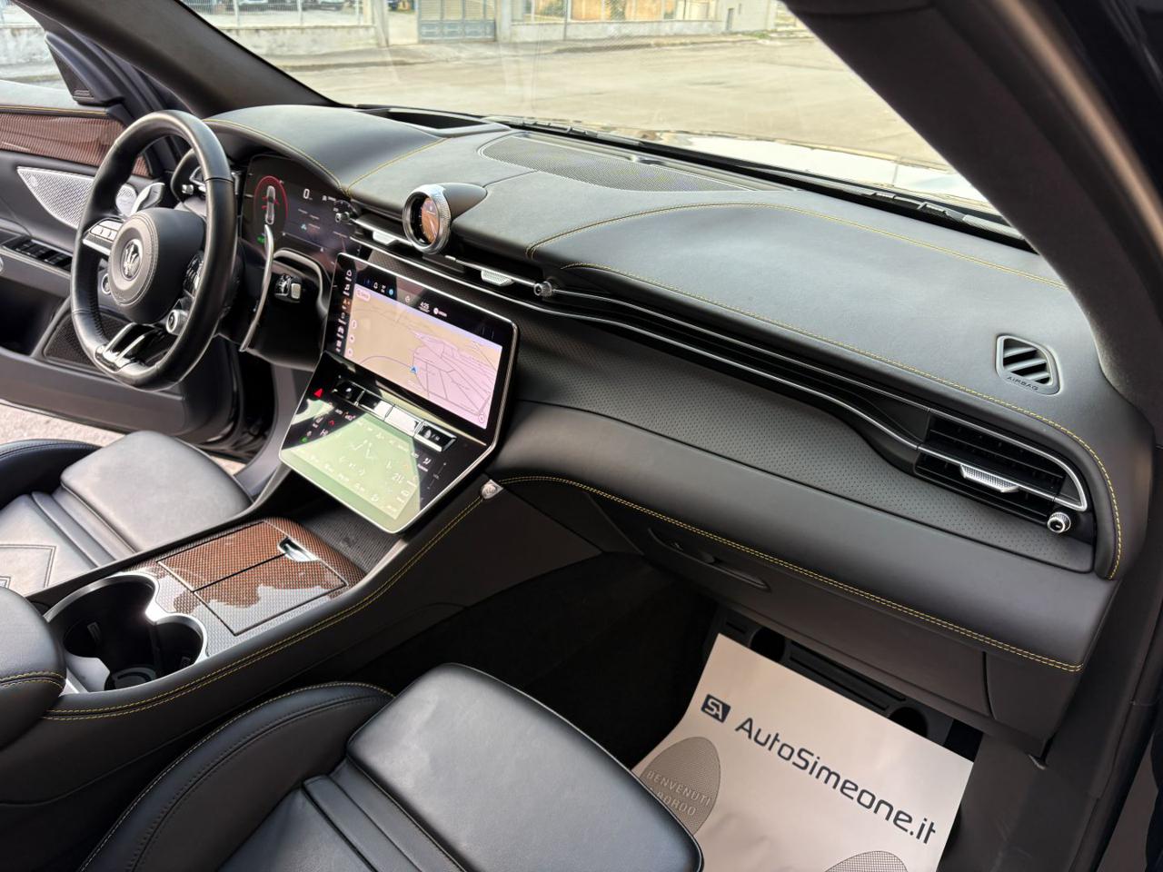 MASERATI Grecale Grecale MHEV 330 CV Modena TETTO APR/PAN. - 17