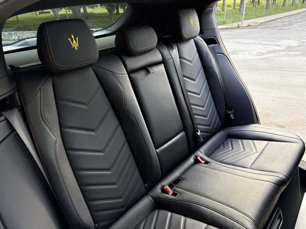 MASERATI Grecale Grecale MHEV 330 CV Modena TETTO APR/PAN. - 24