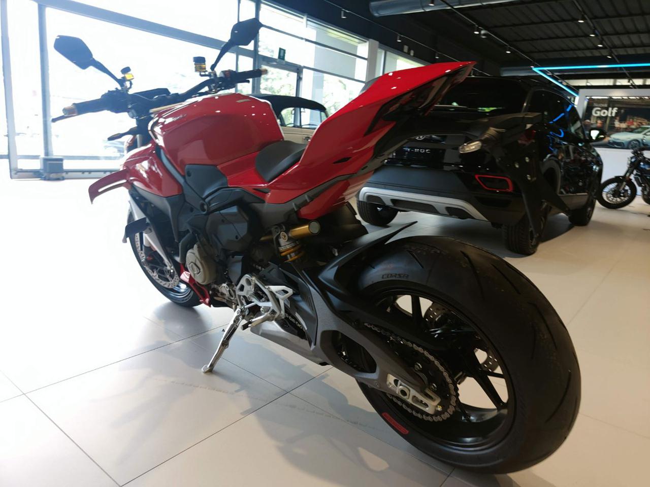 DUCATI Streetfighter V4 RED MY2025 - 10