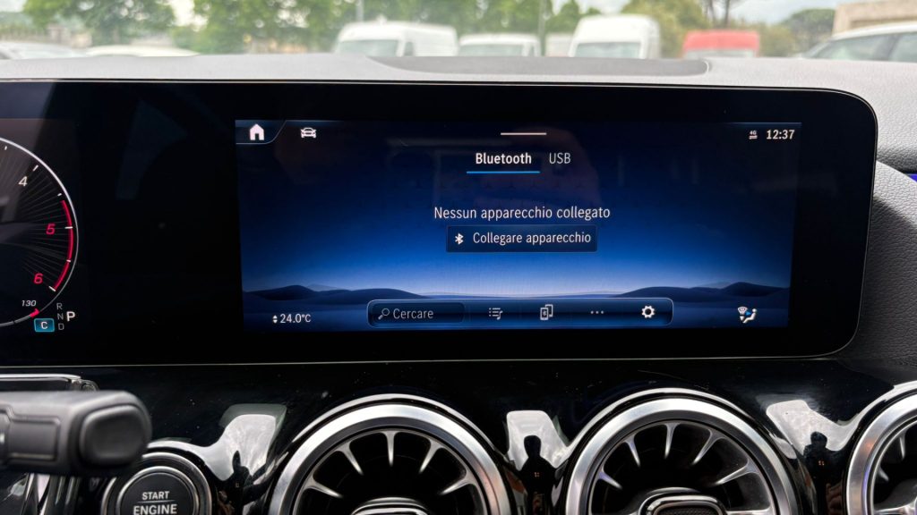 MERCEDES-BENZ GLA 200 d Automatic Progressive Advanced Plus IVA ESPOSTA - 18