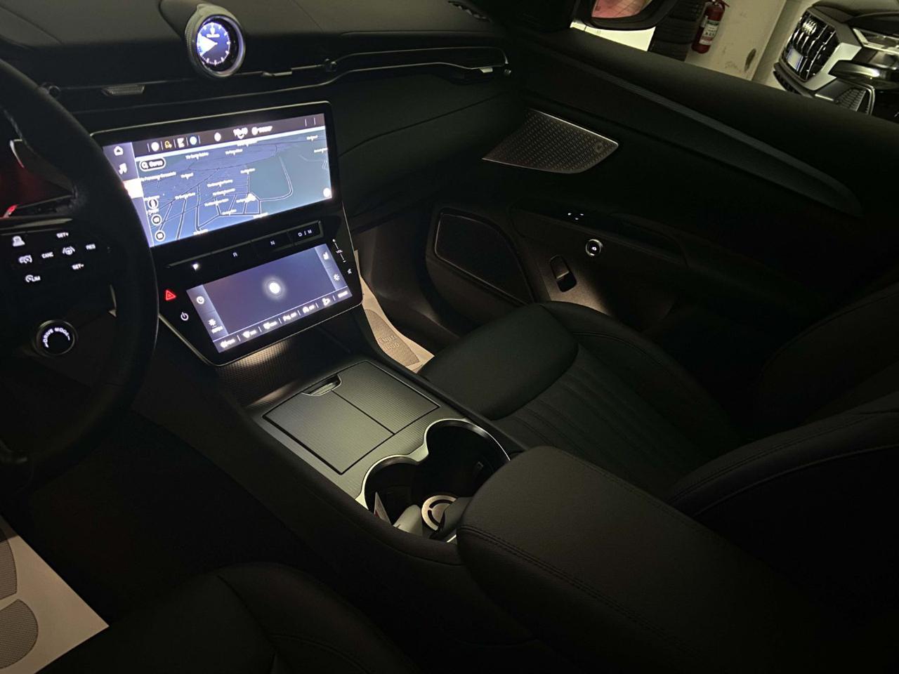 MASERATI Grecale Grecale MHEV 330 CV Modena. - 56