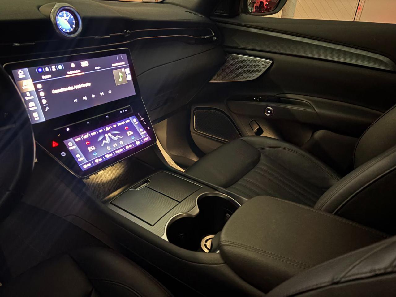 MASERATI Grecale Grecale MHEV 2.0 300 CV GT SOLI 54669 KM. - 33