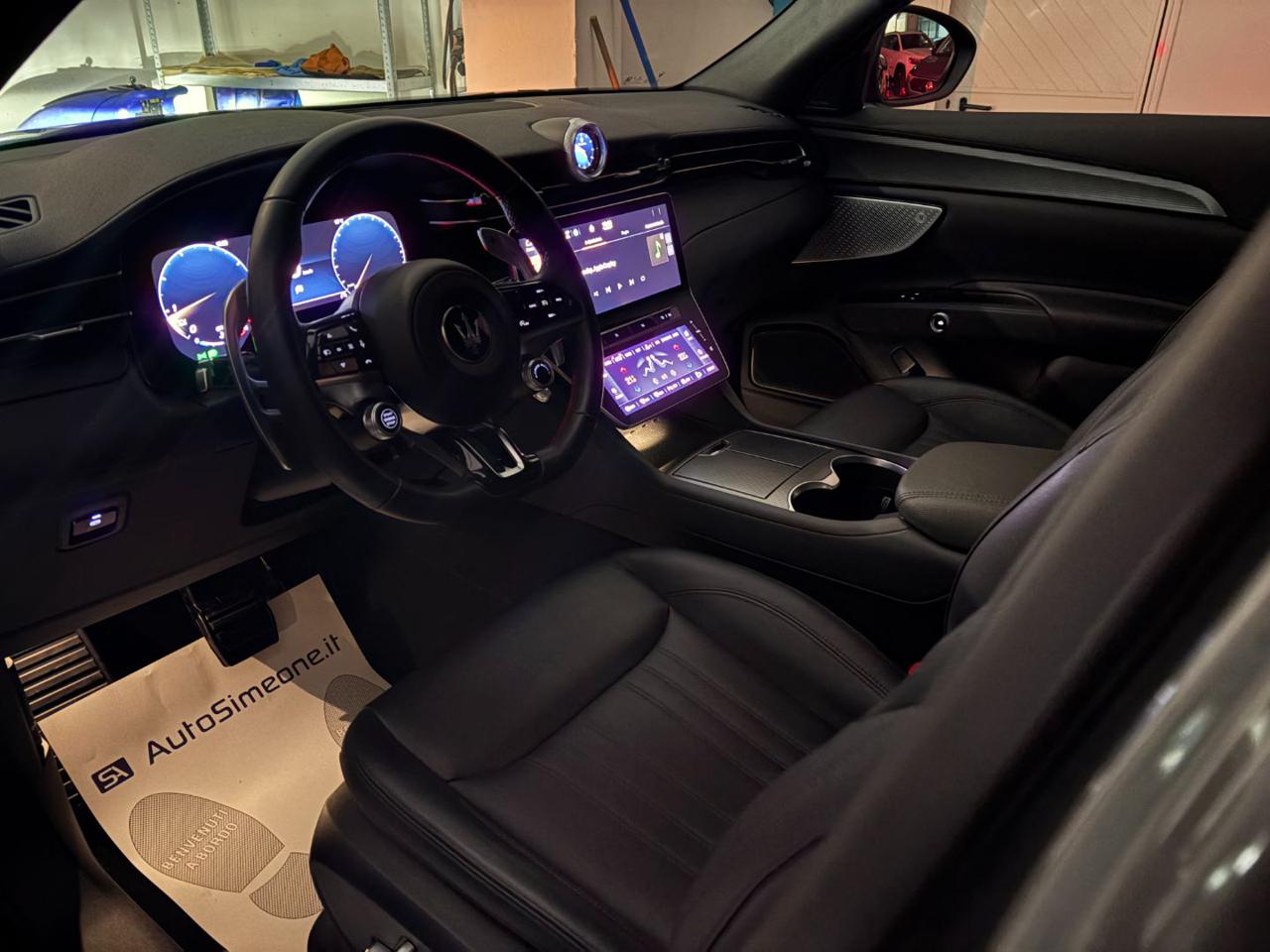 MASERATI Grecale Grecale MHEV 2.0 300 CV GT SOLI 54669 KM. - 32