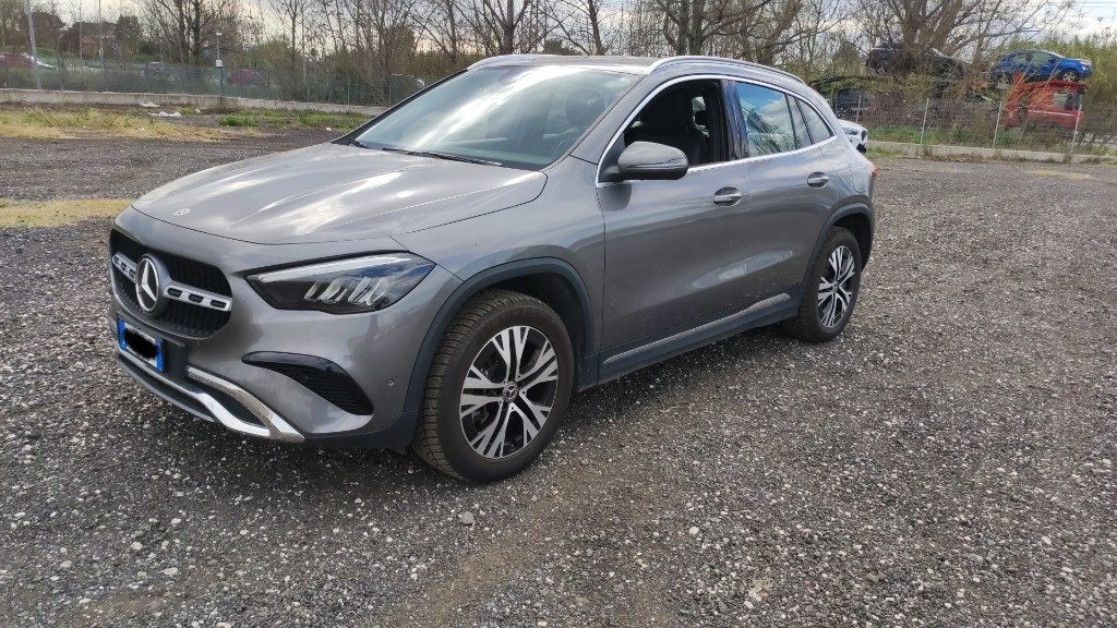 MERCEDES-BENZ GLA 250 e hybrid EQ Progressive Advanced - 2