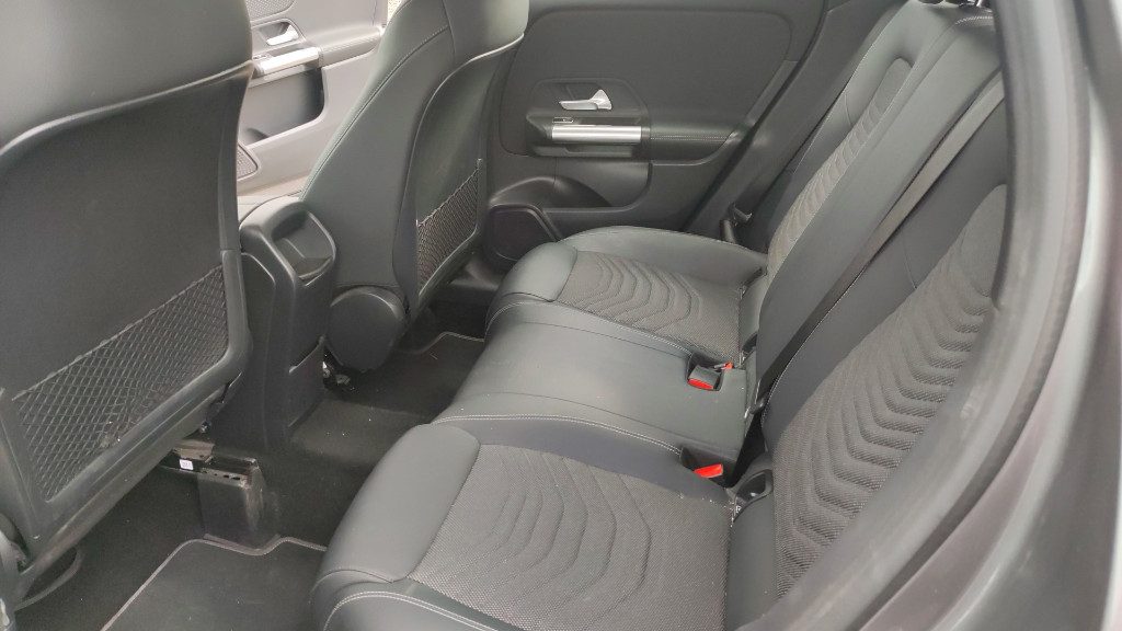 MERCEDES-BENZ GLA 250 e hybrid EQ Progressive Advanced - 5