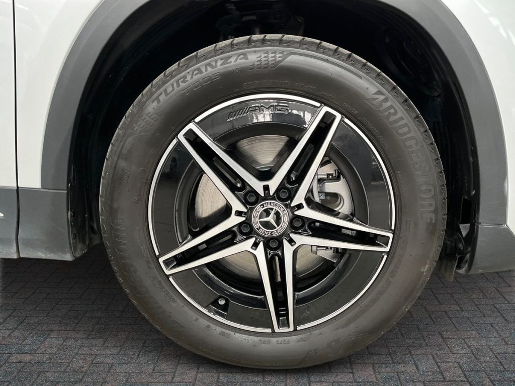 MERCEDES-BENZ EQA 250+ Premium - 7