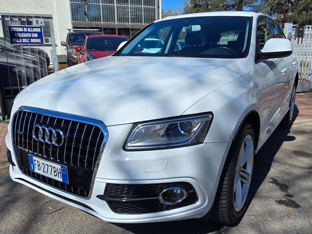 AUDI Q5 Bianco metallizzato