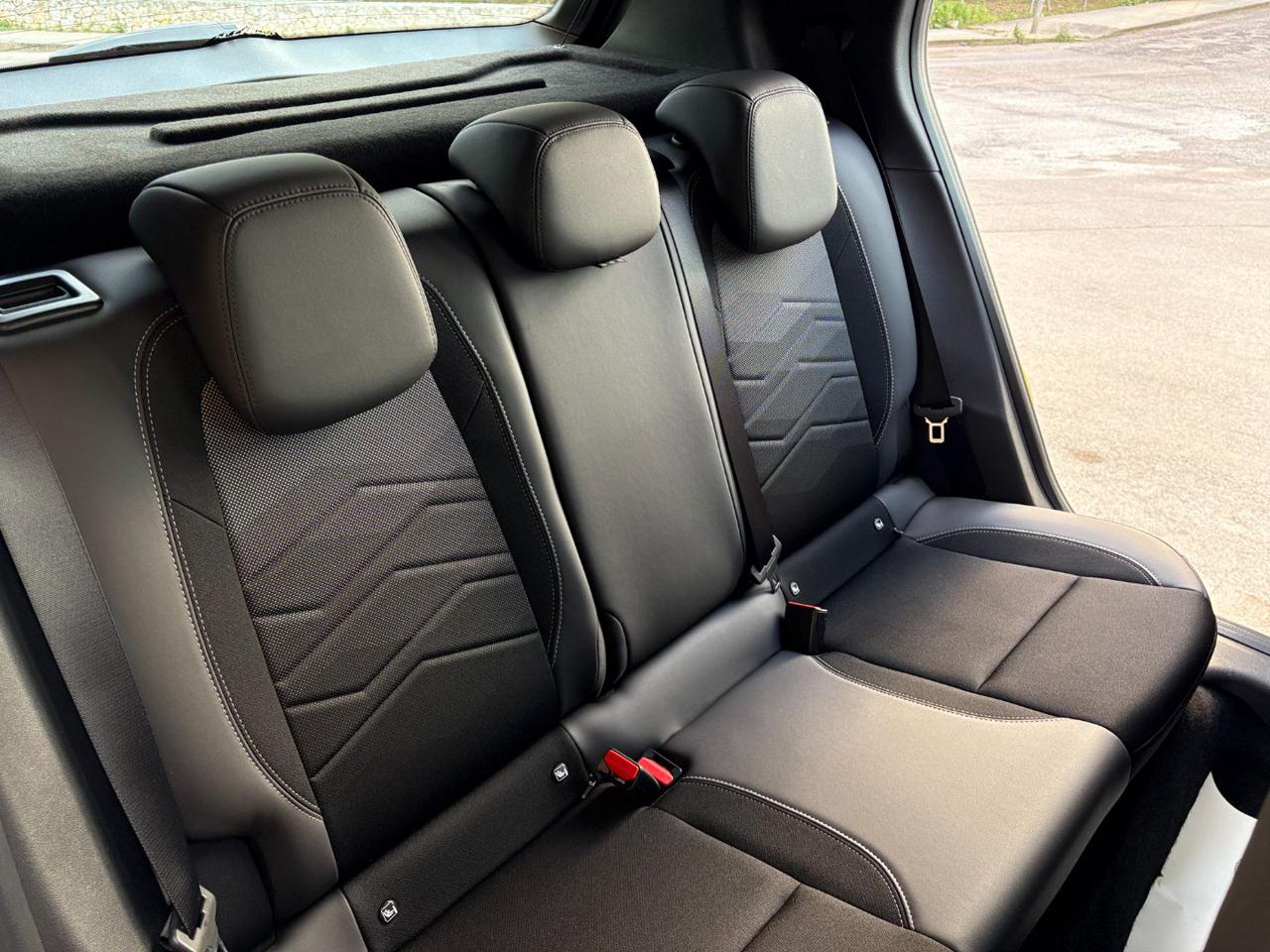 JEEP Avenger 1.2 Turbo 100 CV Altitude - 18