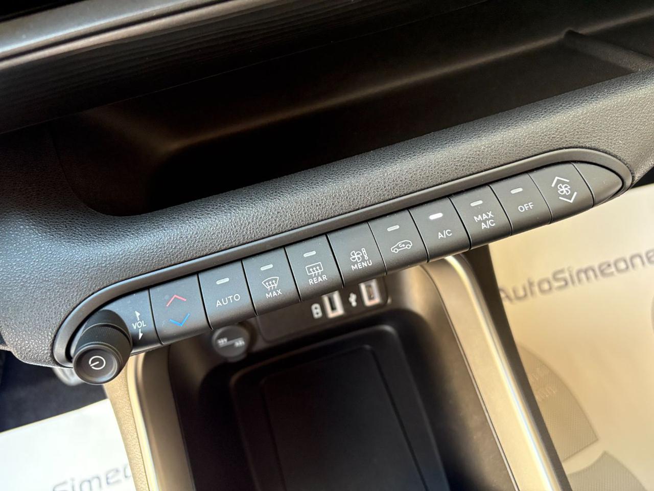 JEEP Avenger 1.2 Turbo 100 CV Altitude - 23