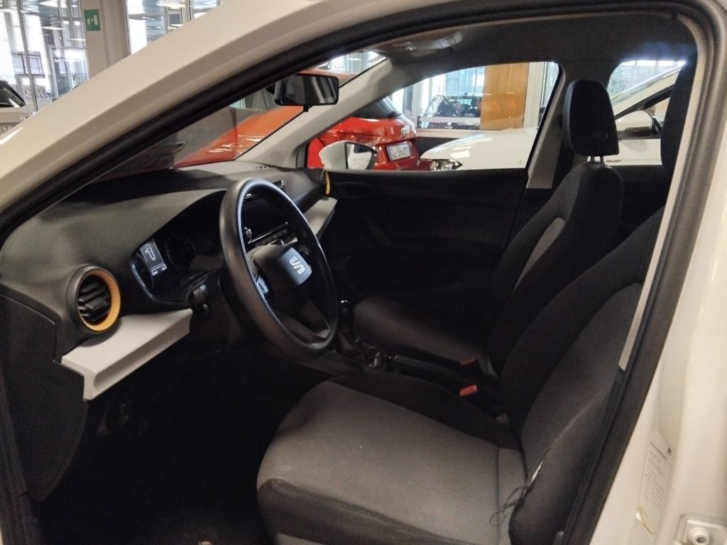 SEAT Arona 1.0 TGI Reference - 14