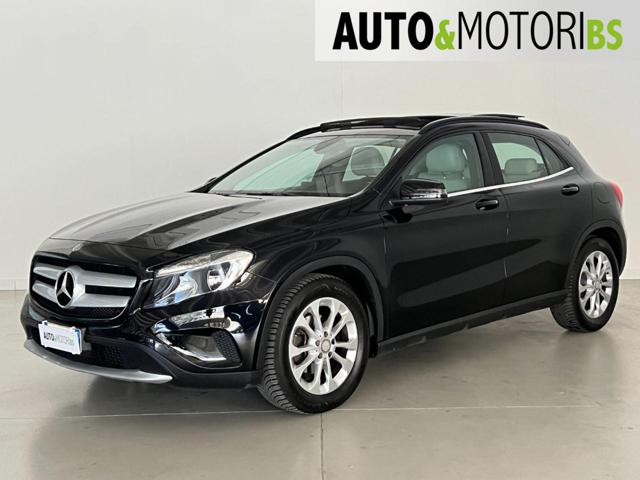 MERCEDES-BENZ GLA 180 Nero metallizzato
