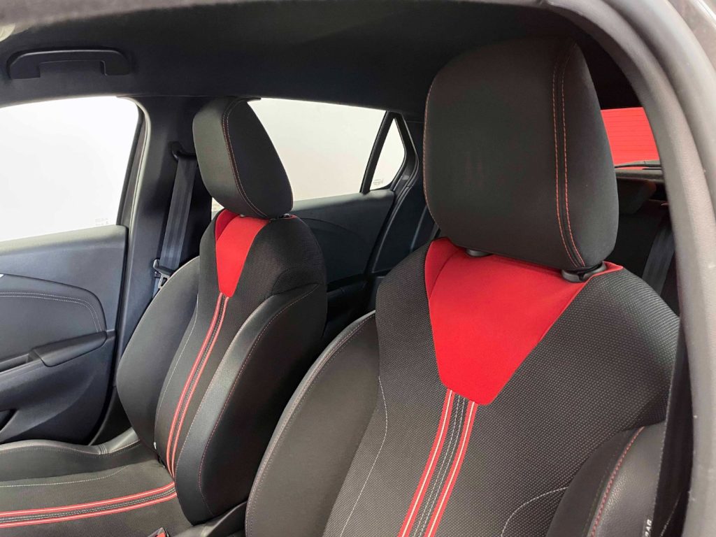 OPEL Corsa 1.2 GS LINE S 100CV - 19