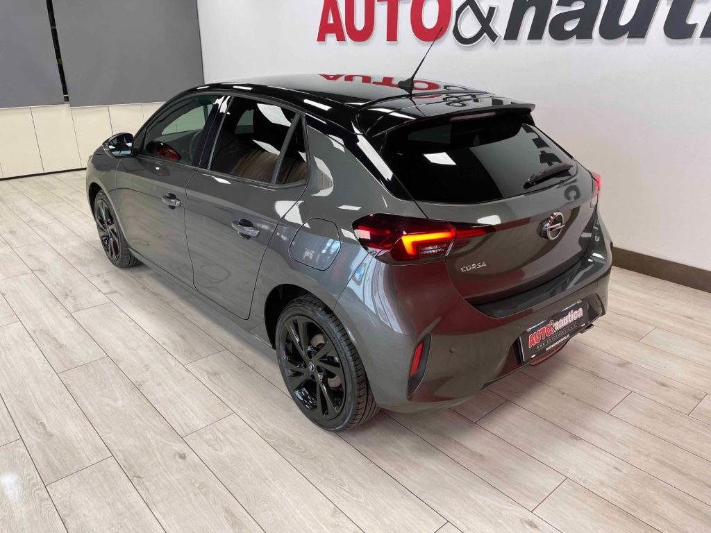 OPEL Corsa 1.2 GS LINE S 100CV - 37
