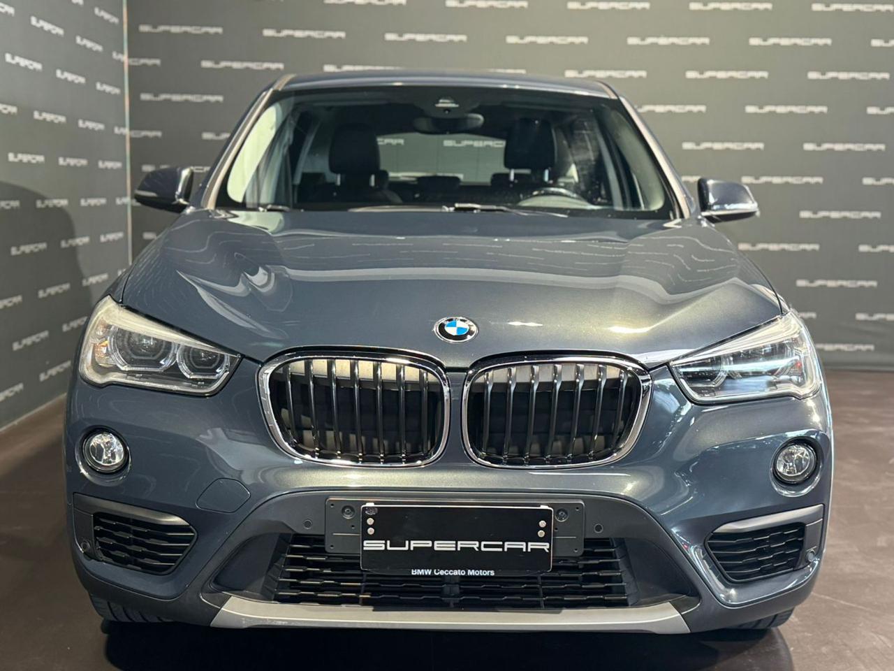 BMW X1 xDrive18d Sport - 2