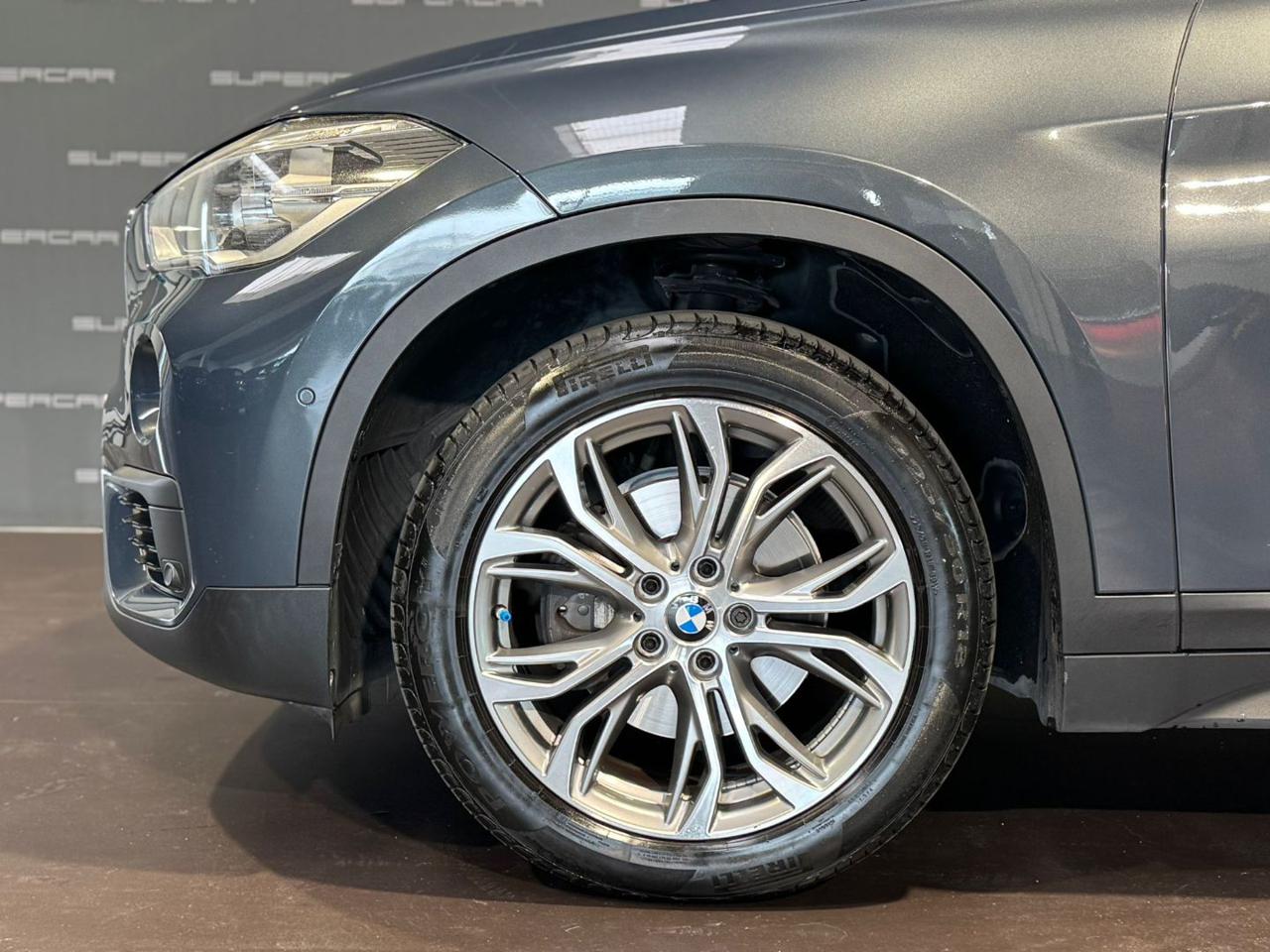 BMW X1 xDrive18d Sport - 8