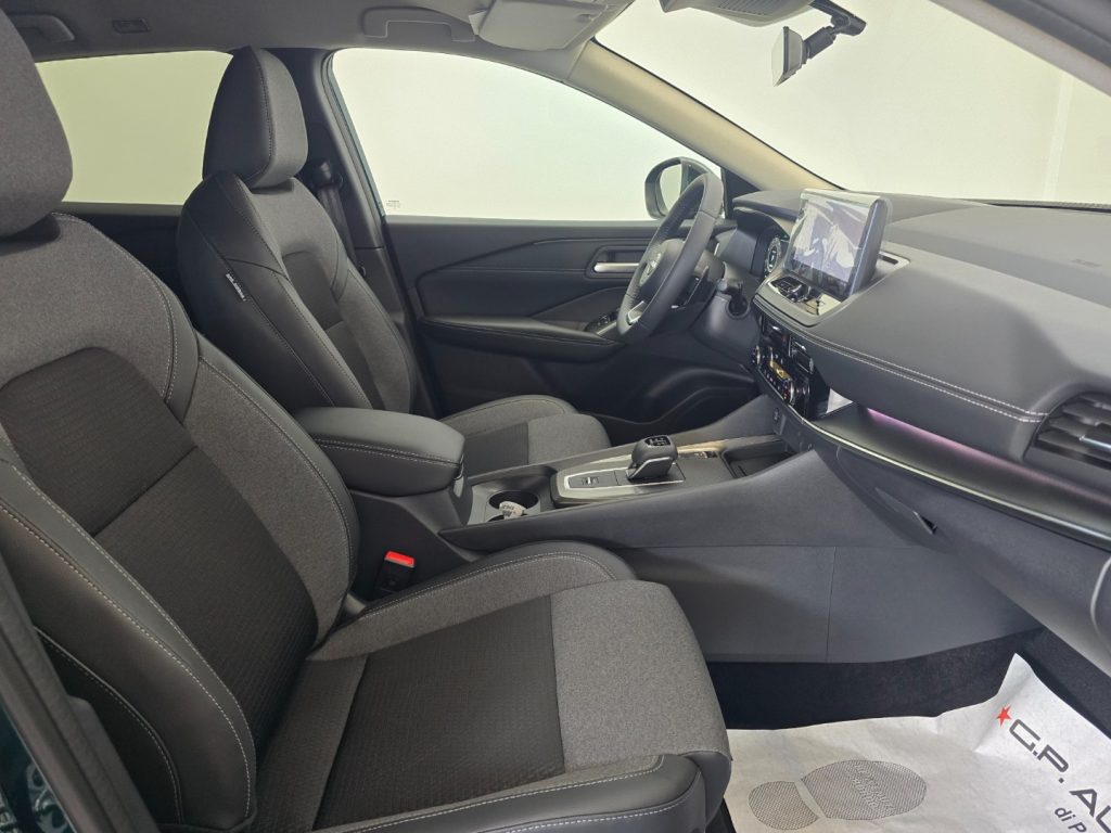 NISSAN Qashqai MHEV 158 CV Xtronic N-Connecta - 25