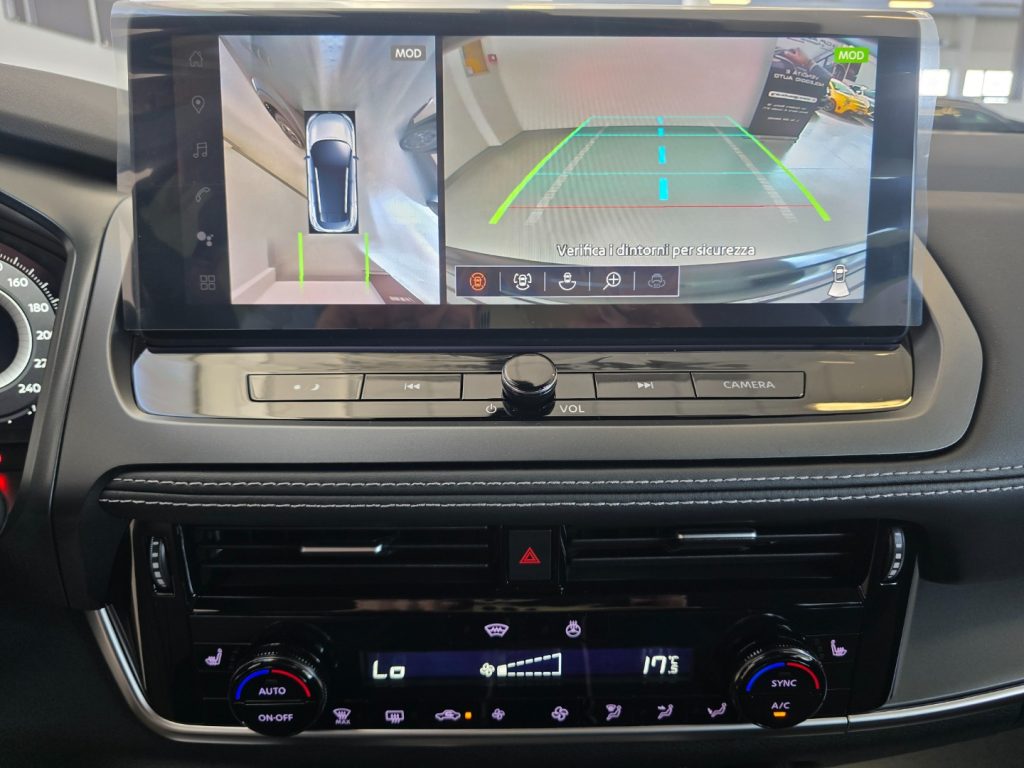 NISSAN Qashqai MHEV 158 CV Xtronic N-Connecta - 17