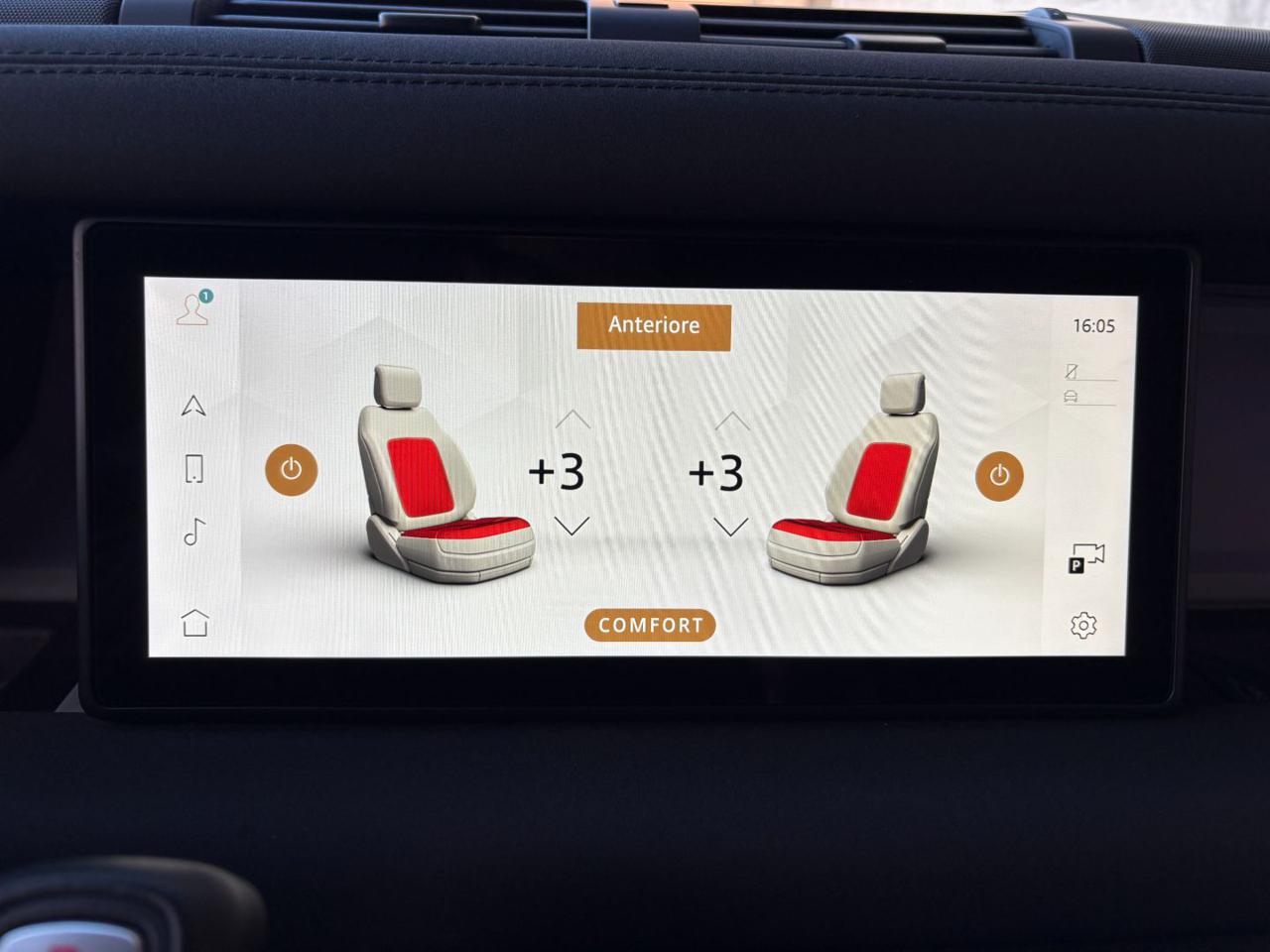 LAND ROVER Defender 110 3.0D I6 200 CV AWD Auto SE 7 POSTI. - 18