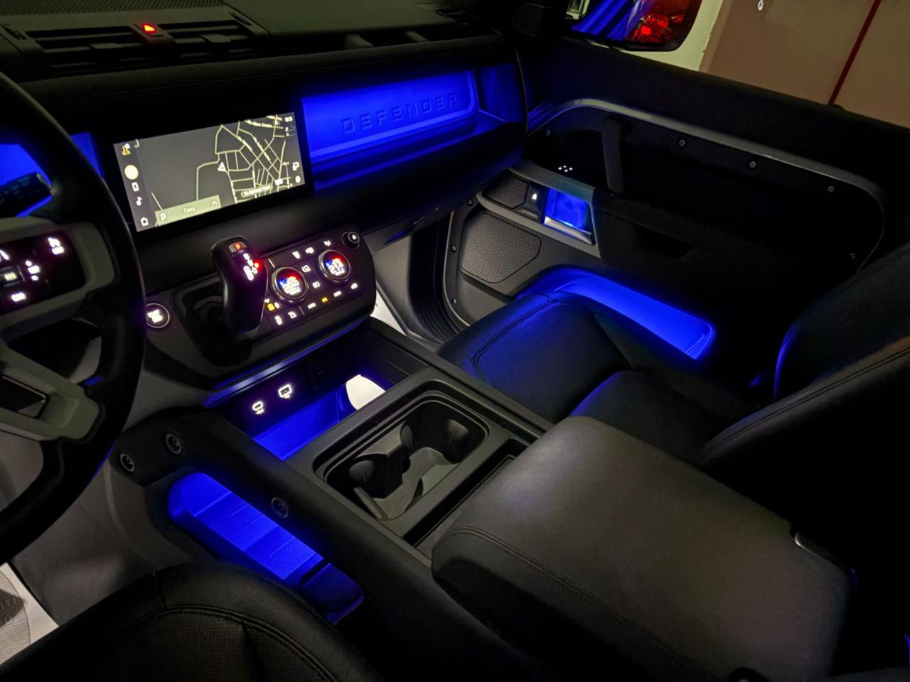 LAND ROVER Defender 110 3.0D I6 200 CV AWD Auto SE 7 POSTI. - 45