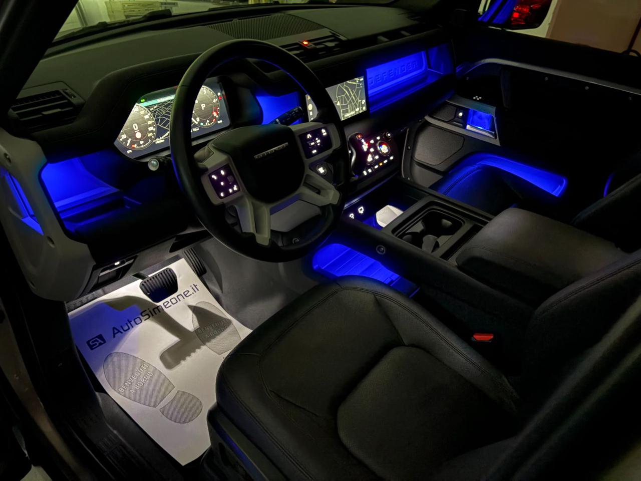 LAND ROVER Defender 110 3.0D I6 200 CV AWD Auto SE 7 POSTI - 20