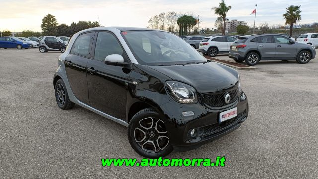SMART ForFour Nero metallizzato