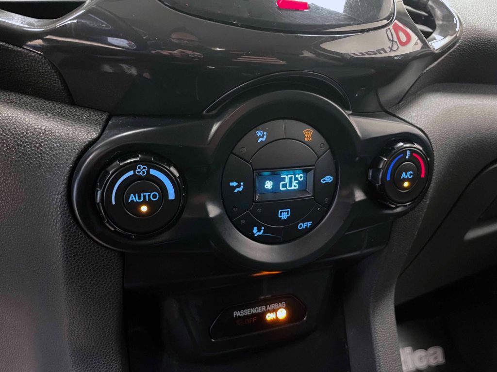 FORD EcoSport 1.0 ECOBOOST 125CV - 24