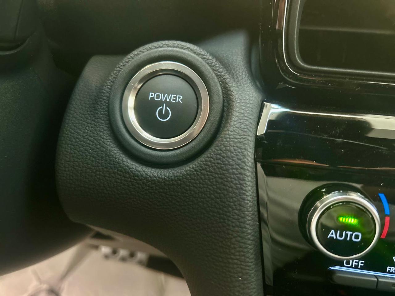 TOYOTA Yaris Cross 1.5 Hybrid 130 CV 5p. E-CVT GR SPORT - 10