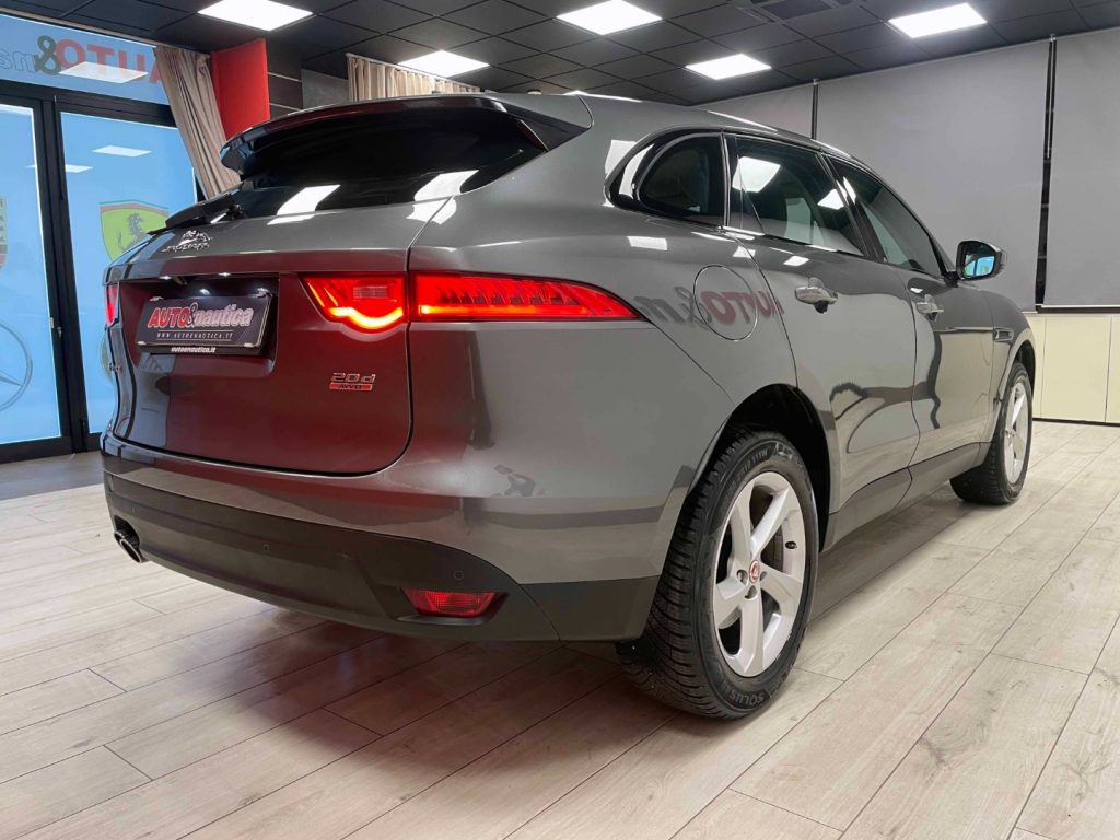 JAGUAR F-Pace 2.0D PURE AWD 180CV AUTO - 11