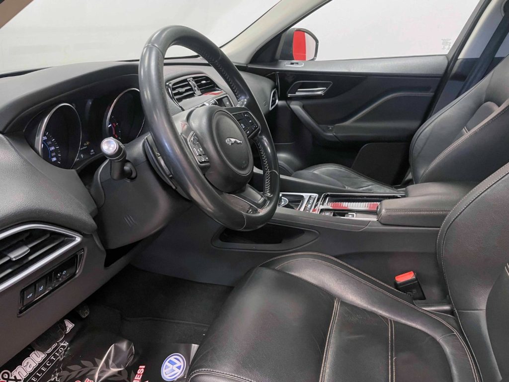 JAGUAR F-Pace 2.0D PURE AWD 180CV AUTO - 47