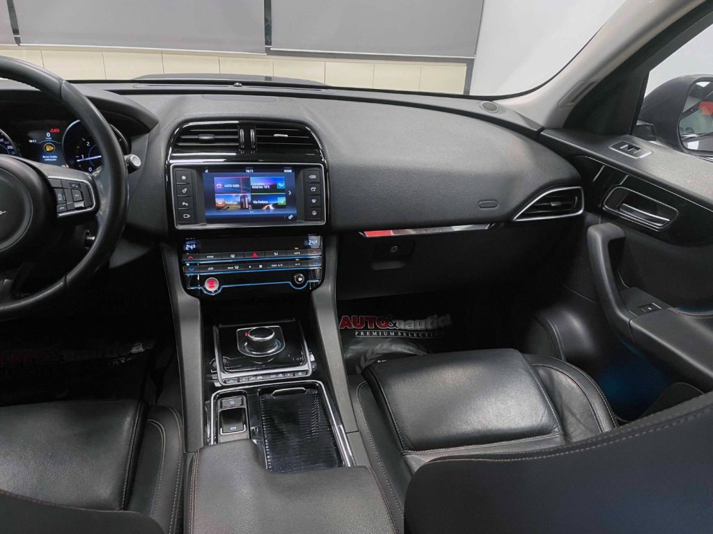 JAGUAR F-Pace 2.0D PURE AWD 180CV AUTO - 55