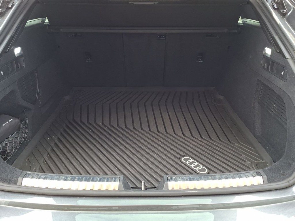 AUDI A5 Avant TDI 150 kW mHEV+ S tronic quattro S Line edi - 13